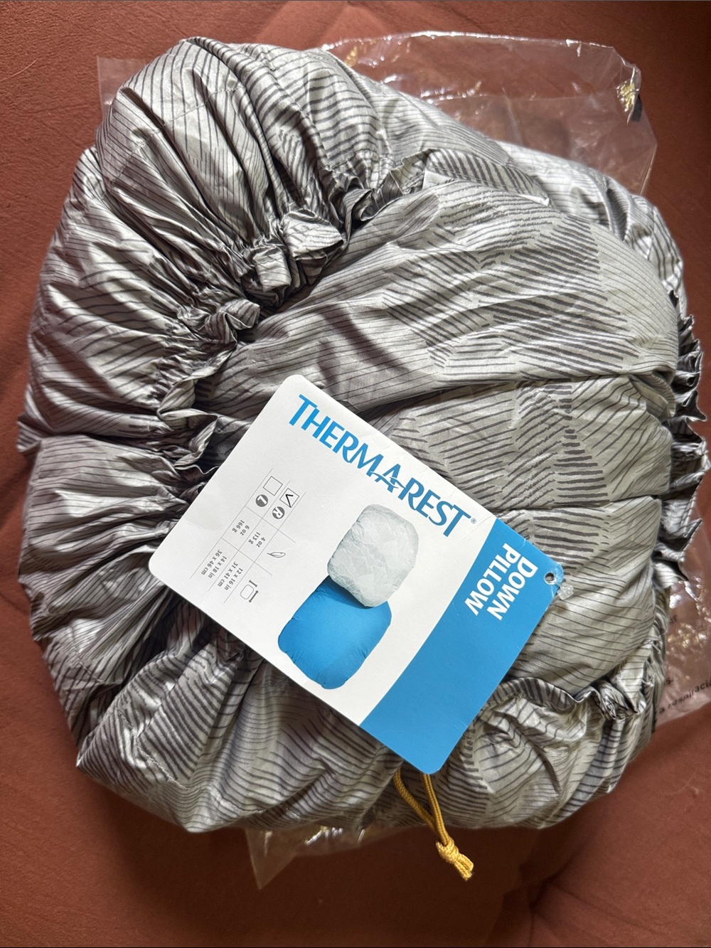 Thermarest camping down pillow ultra lightweight grey mountain scape RARE NEW!